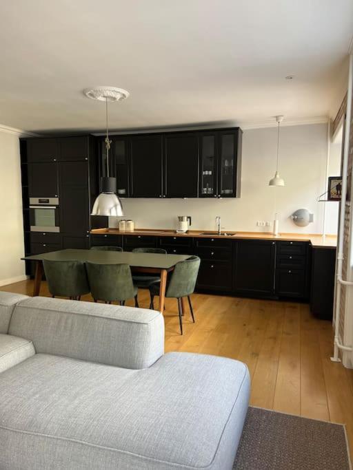 Cozy Apartment In Christianshavn W Two Balconies. Kopenhagen Buitenkant foto